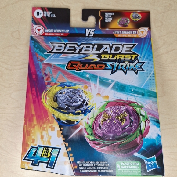 Beyblade Burst Quadstrike Ultimate Evo Valtryek V8 and Divine Xcalius X8 Spinnin - Picture 1 of 5